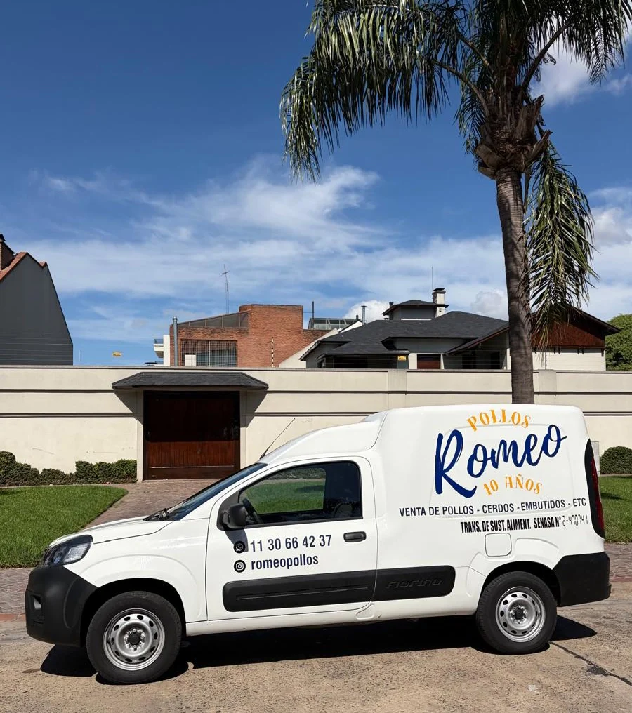 Camioneta Romeo pollos-2